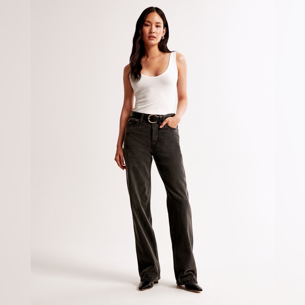 Abercrombie & Fitch High Rise Loose Jean in Washed Black